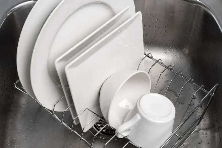 How to Clean Stainless Steel Dish Racks